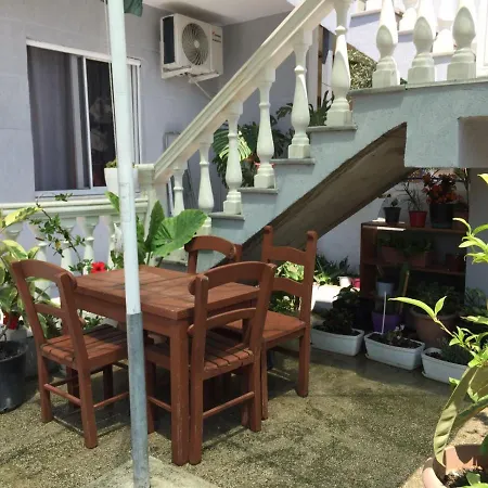Cosyy House Apartament *